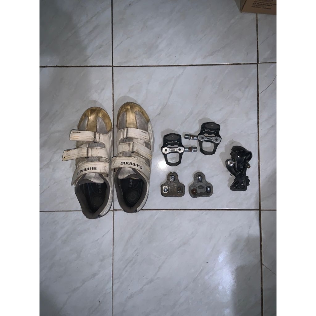 cleatset sepatu dan pedal cleat roadbike preloved second