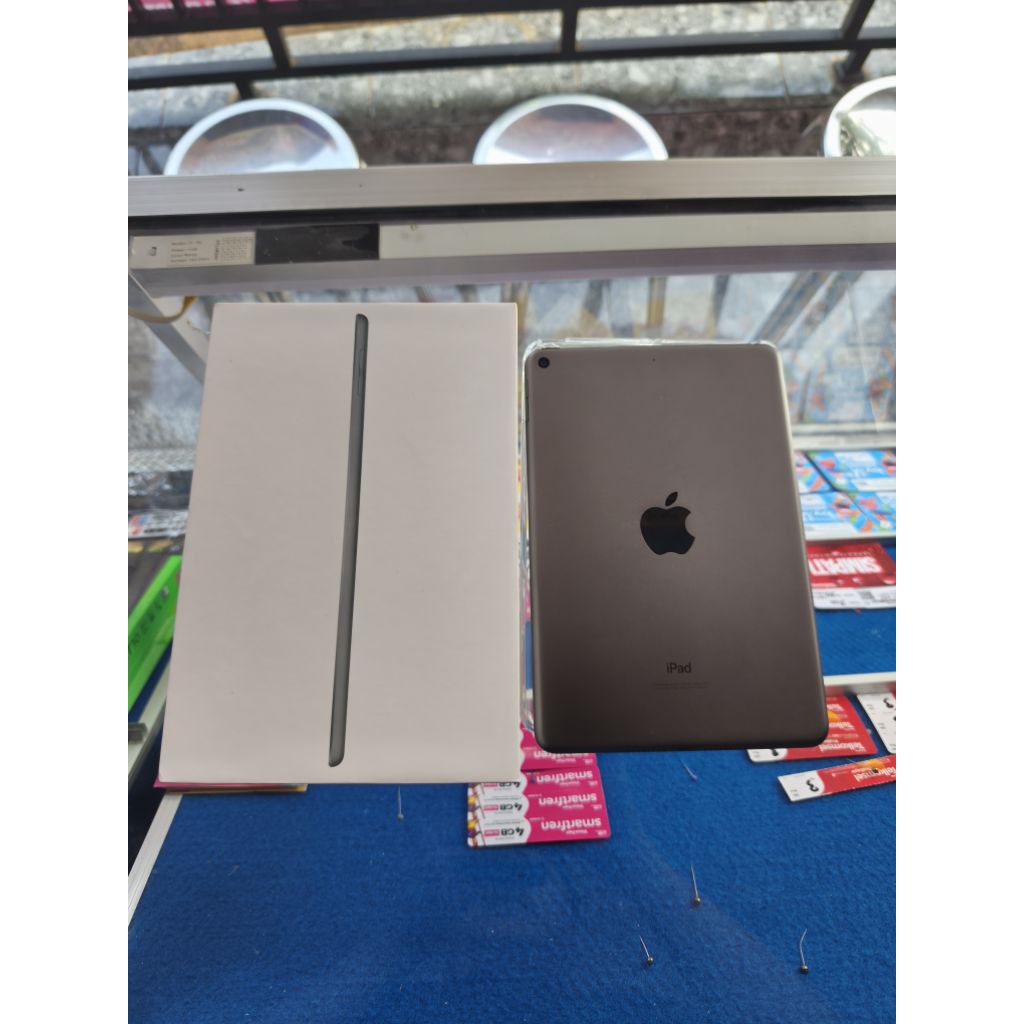 Ipad 5 mini 256gb second shawdow dikit