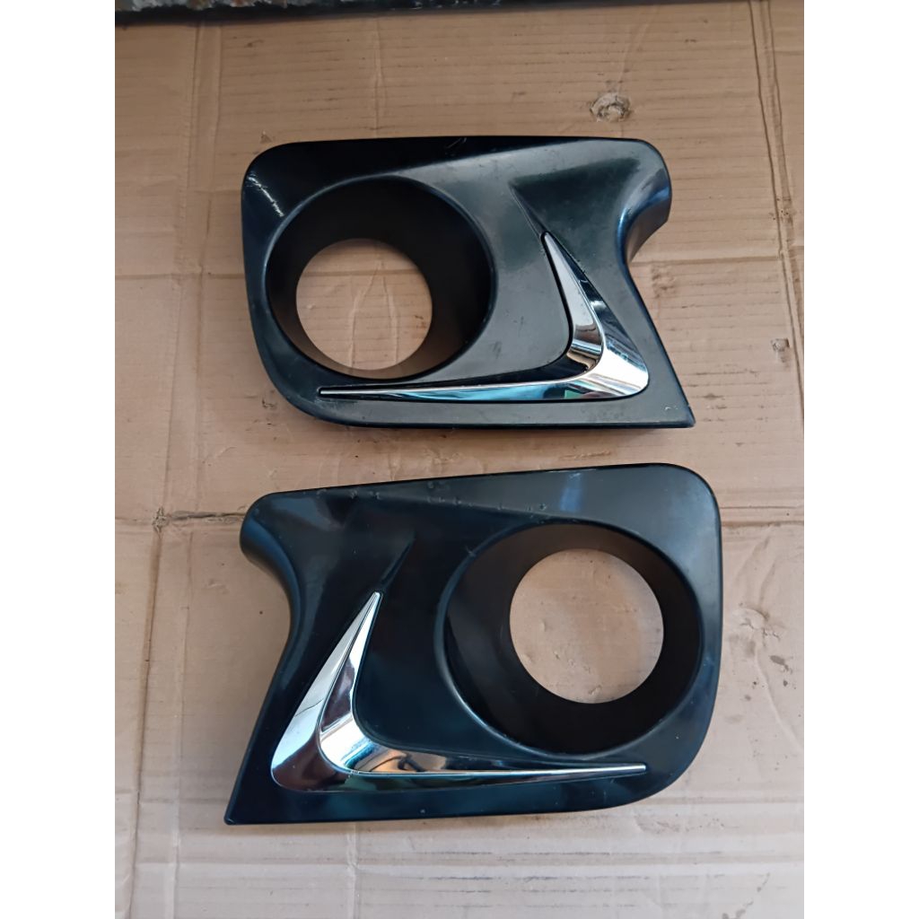 Cover Ring Foglamp Avanza ori lepasan