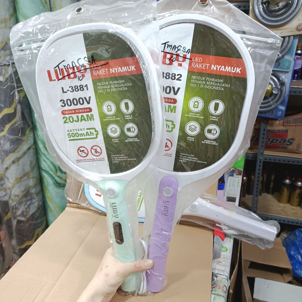 Raket Nyamuk Pembasmi Serangga Luby 1800/500 mAh L3838