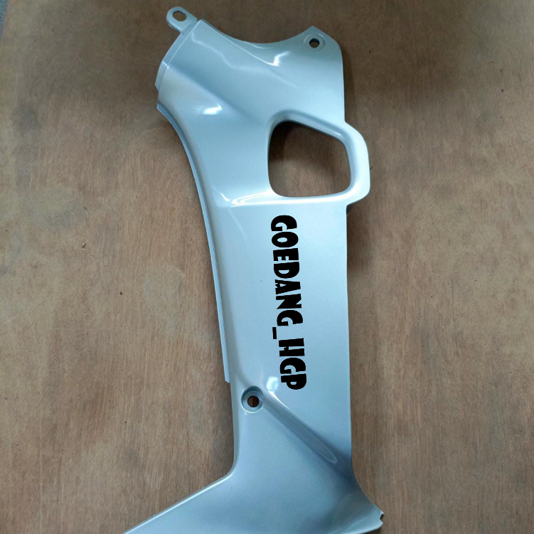 Cover Kiri Main Pipe Silver Supra 100 ORI AHM 64450KEV880FMH