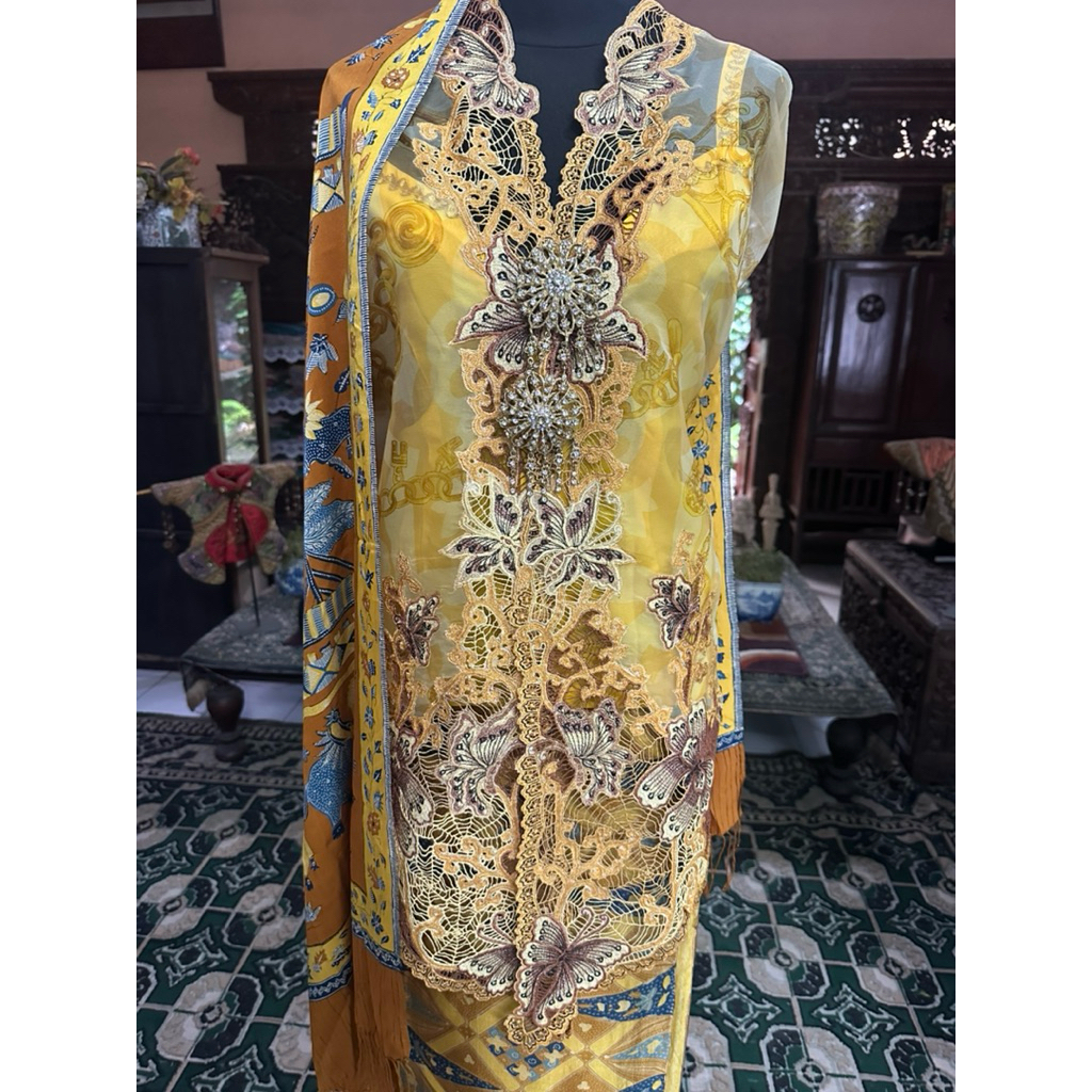 Bahan Kebaya Bordir Krancang/Bahan Kebaya Bordir Encim/Bahan Kebaya Encim/Bahan Kebaya