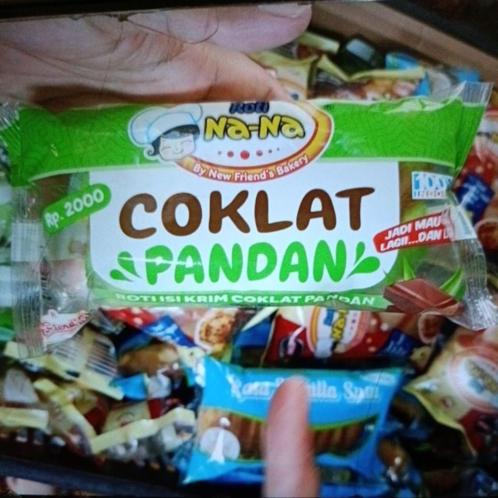 

Roti NANA coklat pandan