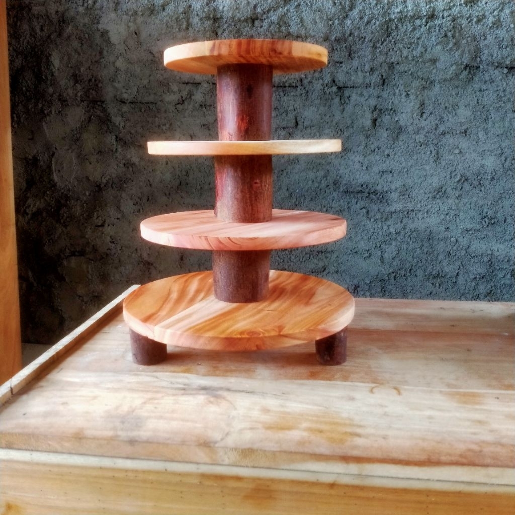 Tatakan kue 4 tingkat