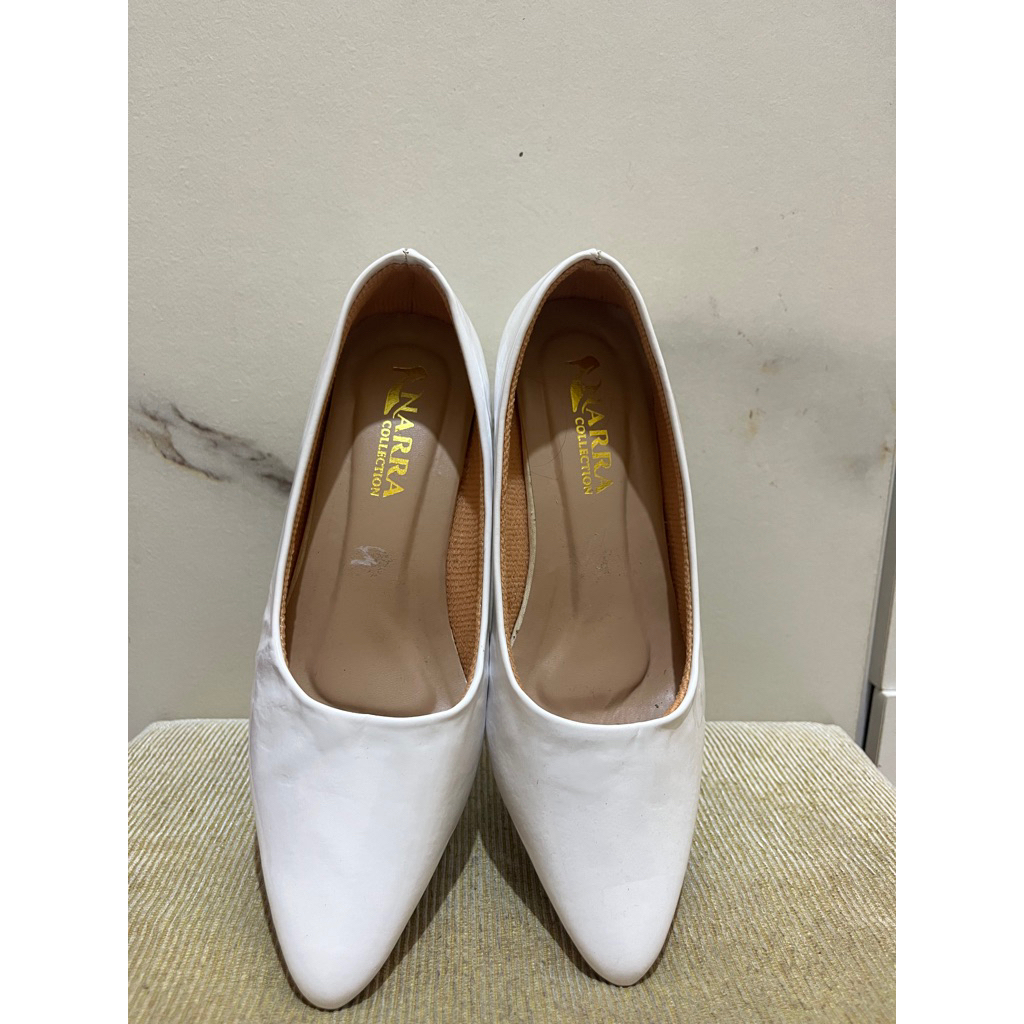 Sepatu Pantofel Putih Wanita Heels (5cm)