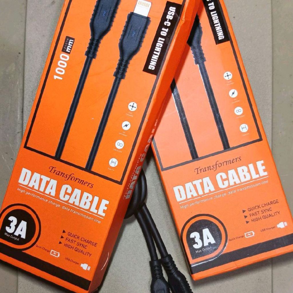 KABEL DATA UMAXXI PRO TRANFORMER 3A USB-C TO LIGHTNING Cable Charger/Fast charger