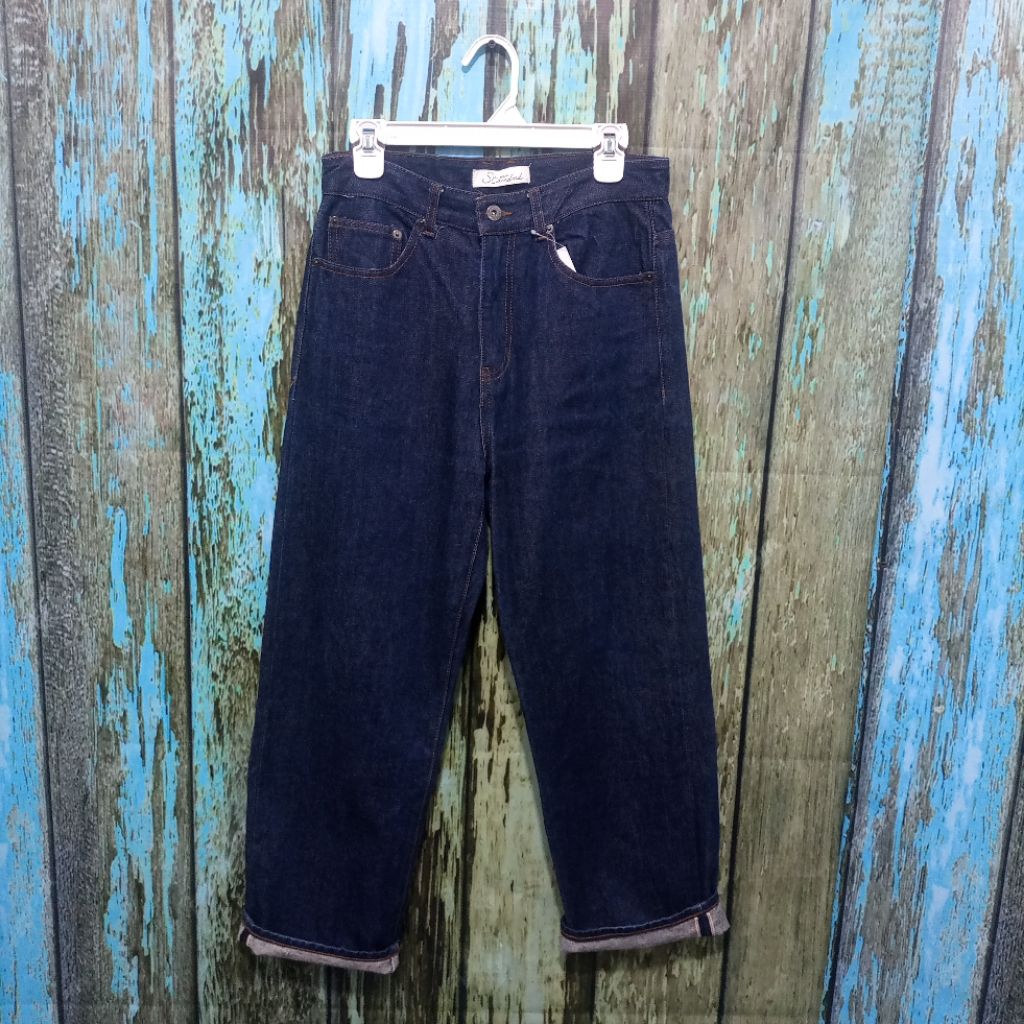 Celana jeans panjang BESLOW STANDARD SELVEDGE JEANS  joss mantap size  28 fit 31 (LP 82cm P  101cm o