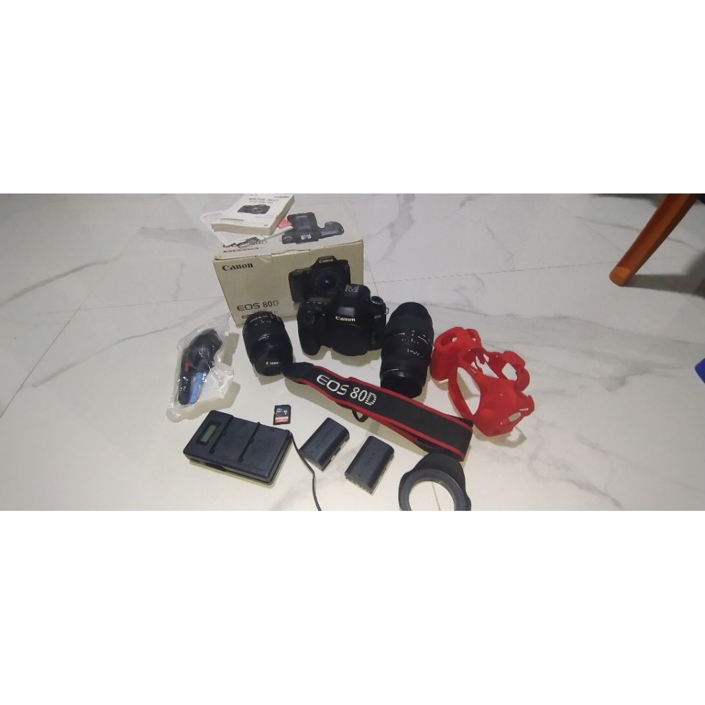 Canon EOS 80D Kit 18-55mm + Bonus Lensa Sigma 70-300mm DG Macro – Fullset banyak bonus