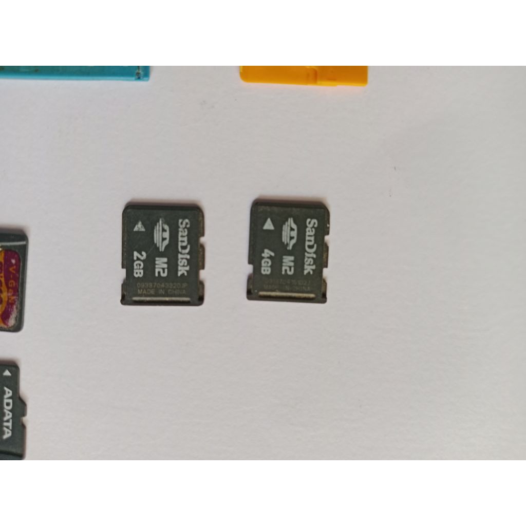 Memory original hp jadul, kamera jadul, psp game portable dan lain nya