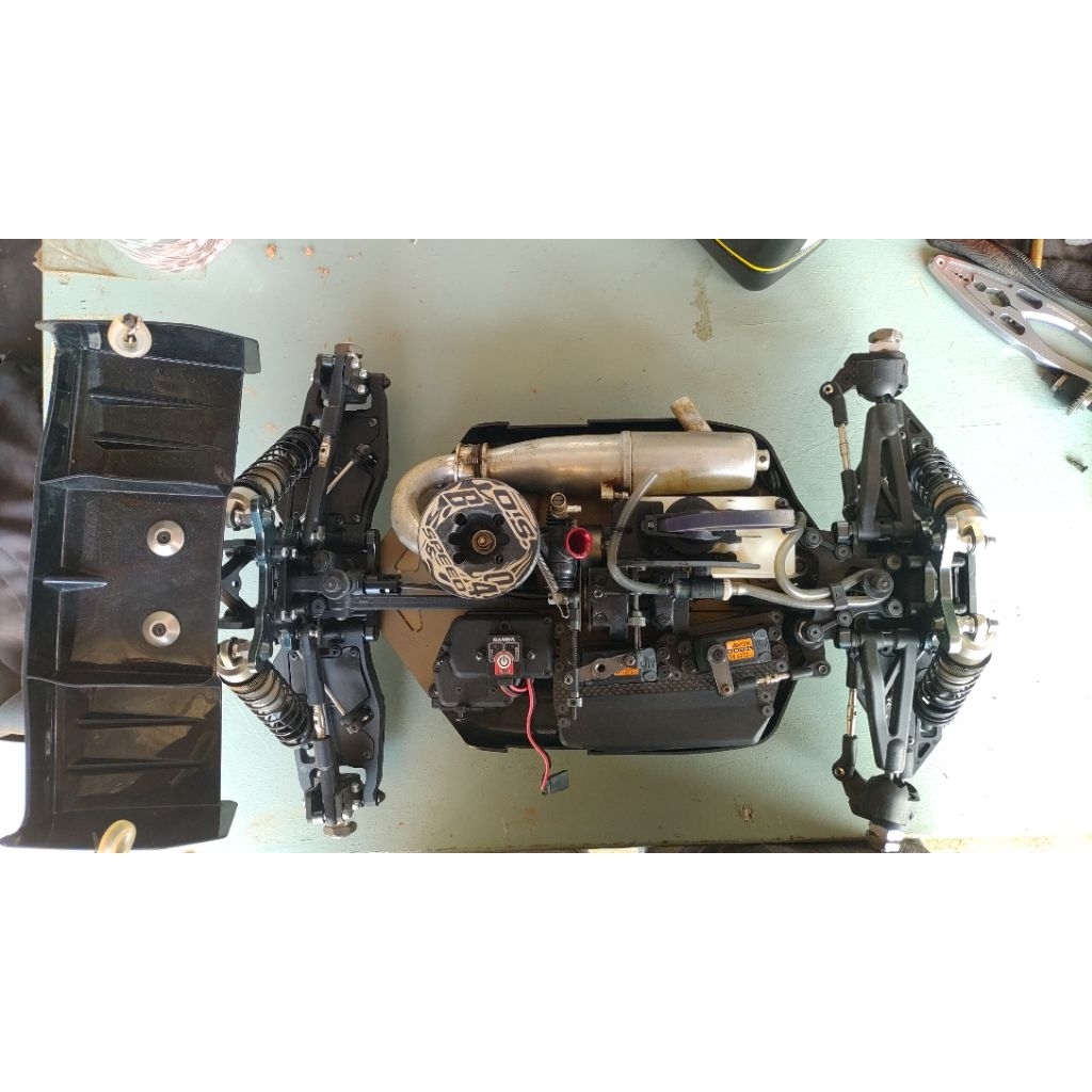 Rc buggy mugen MBX 8 R kit only