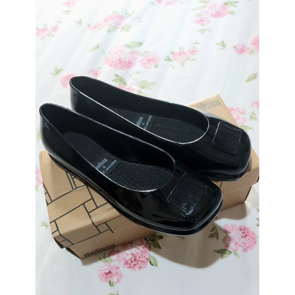 Sepatu Melissa x Marc Jacobs Hitam - 100% Original (BNIB)