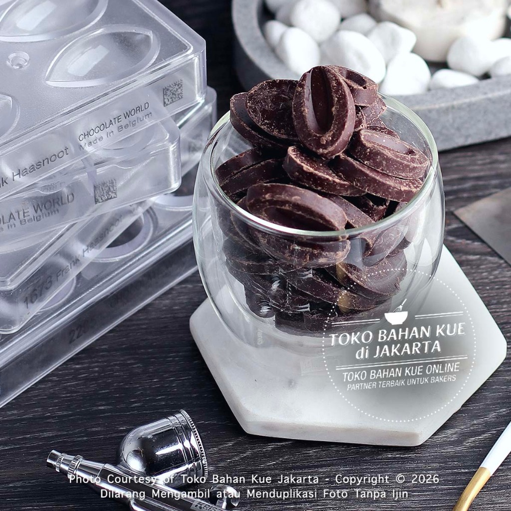 

Valrhona SATILIA NOIRE 500gr Dark Chocolate Couverture 62% Coklat Coin