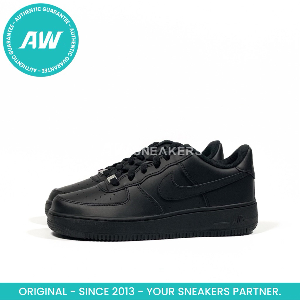 Nike Air Force 1 Triple Black