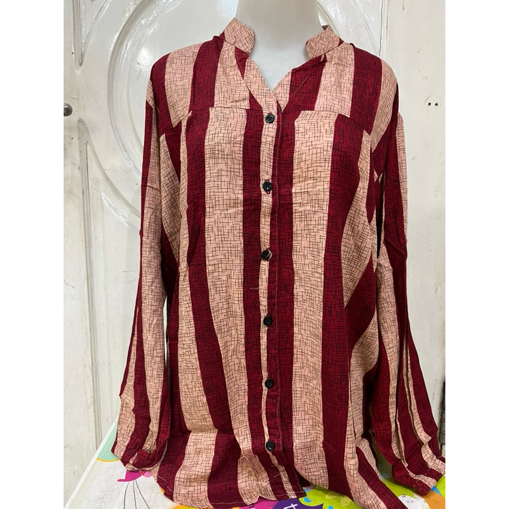 kemeja bahan  rayon bahan adem lembut, motif salur