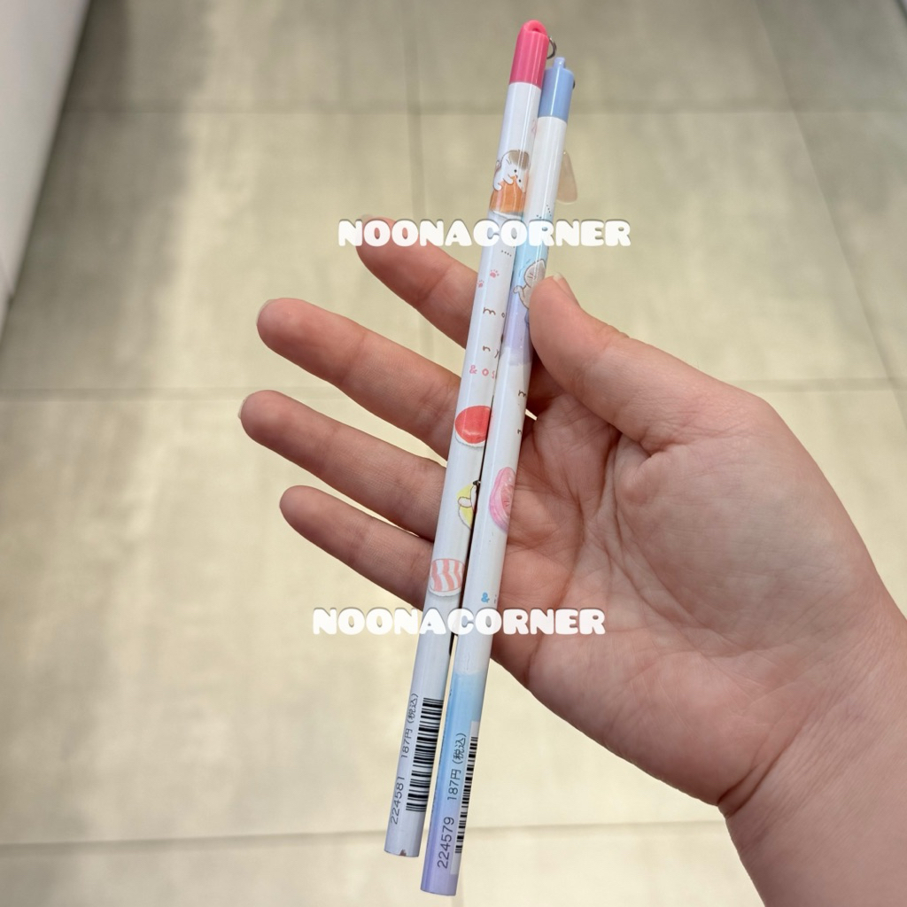 

Ohsome! x Kamio‼️ Pensil 2B with Small Pendant Mogunyan Collections (White Kitten / Brown Kitten)