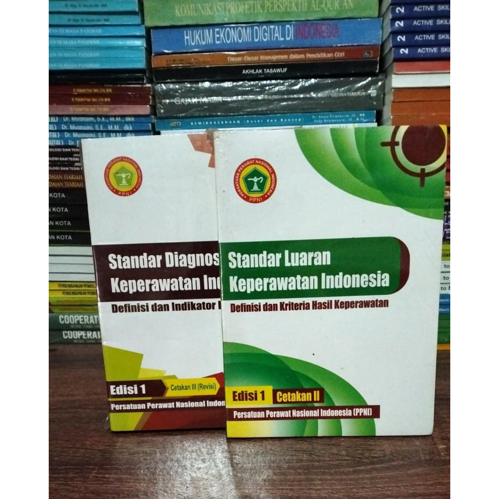 2 Buku  SDKI,SLKI Keperawatan