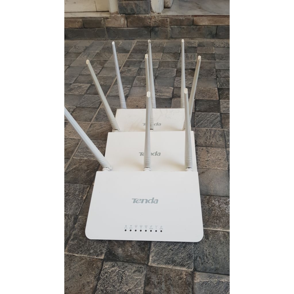 Router Tenda N300