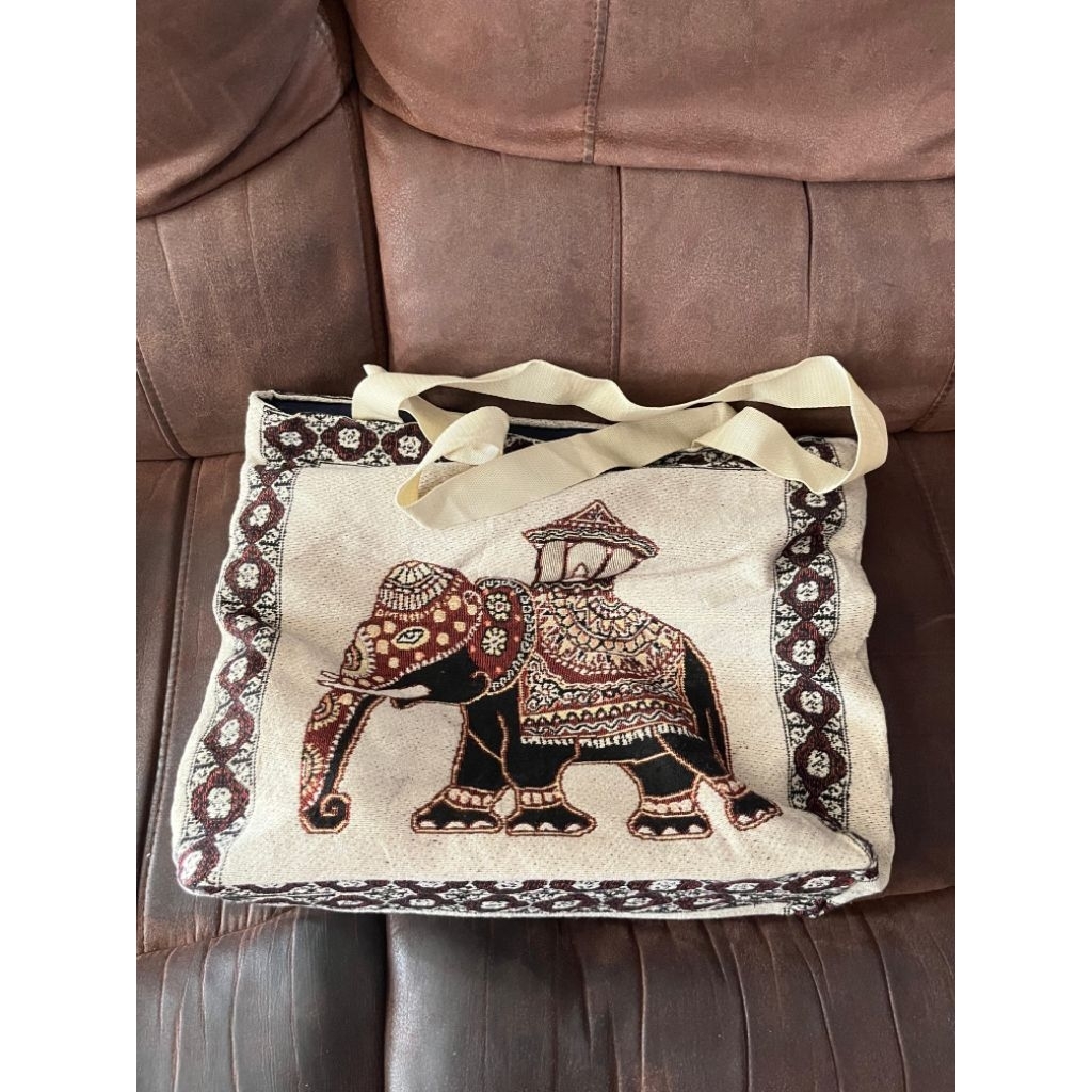 Tas Tote Bag Wanita Preloved Second Branded, Size 45 × 35