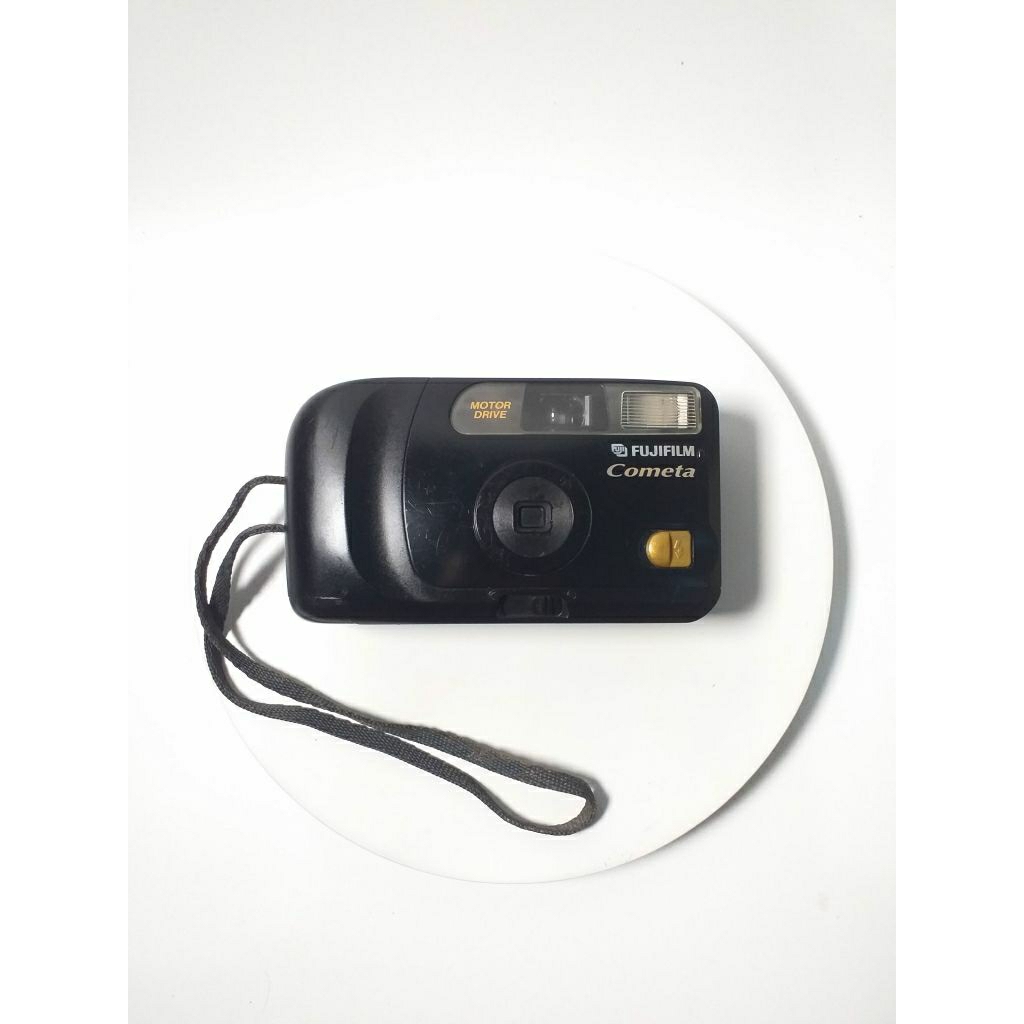Kamera Analog Fujifilm Cometa