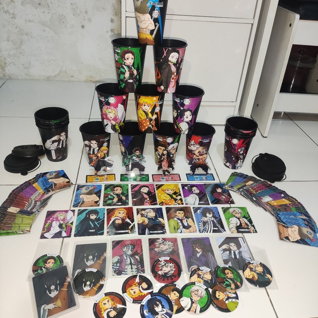 (Free Sleeve) FamilyMart X Demon Slayer Card | Kartu FamilyMart x Demon Slayer Card | Pin Demon Slay