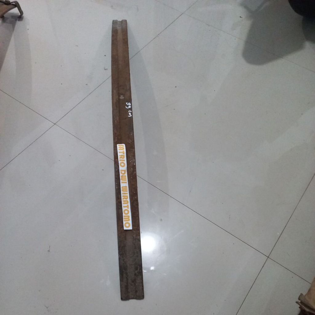 per jeep willys gen 1 panjang 89 cm kurang lebih