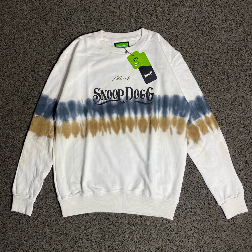 CREWNECK SNOOP DOGG