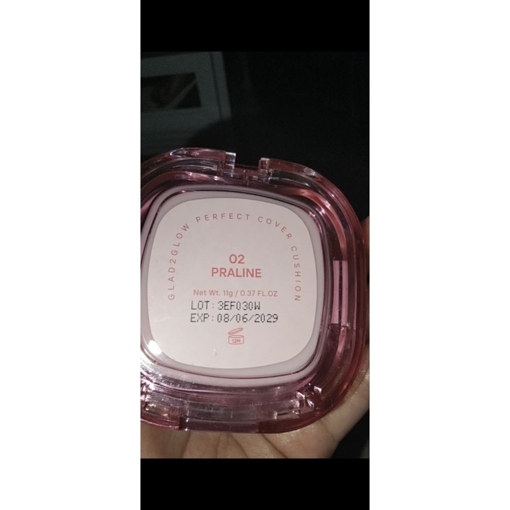 CushionGlad2Glow02praline