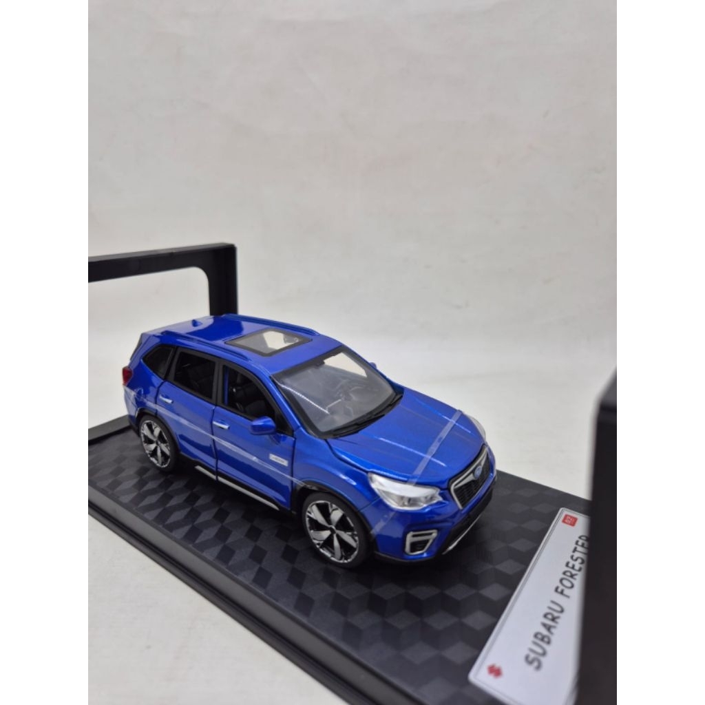 Diecast Model Mobil Subaru Forester 1:30