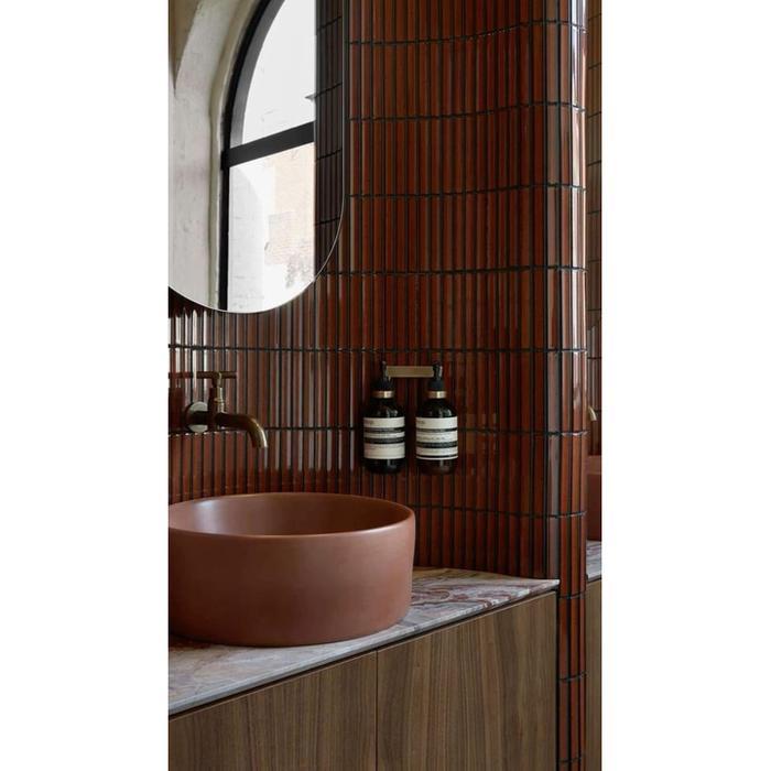 

Venus Pottery Striped Concave Terracotta Glossy (PER METER) - Mozaik Mosaic Keramik Dinding Bathroom Mozaik Dinding Kamar Mandi Mosaic Mosaic Tob Table Kekinian Mosaic Dinding Interior Eksterior Rumah