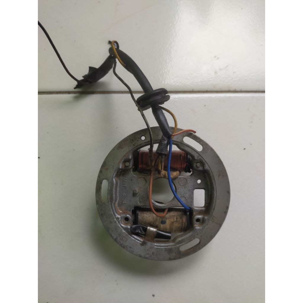 dudukan spul spull set spul spull Suzuki tornado crystal rc 100 brapo trs original