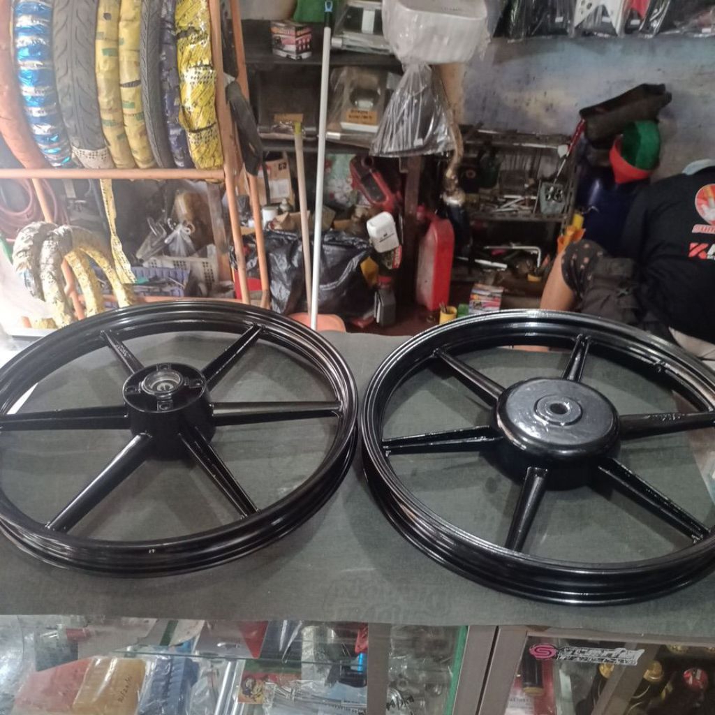 velg racing Mio ring 17 depan belakang merk conrad