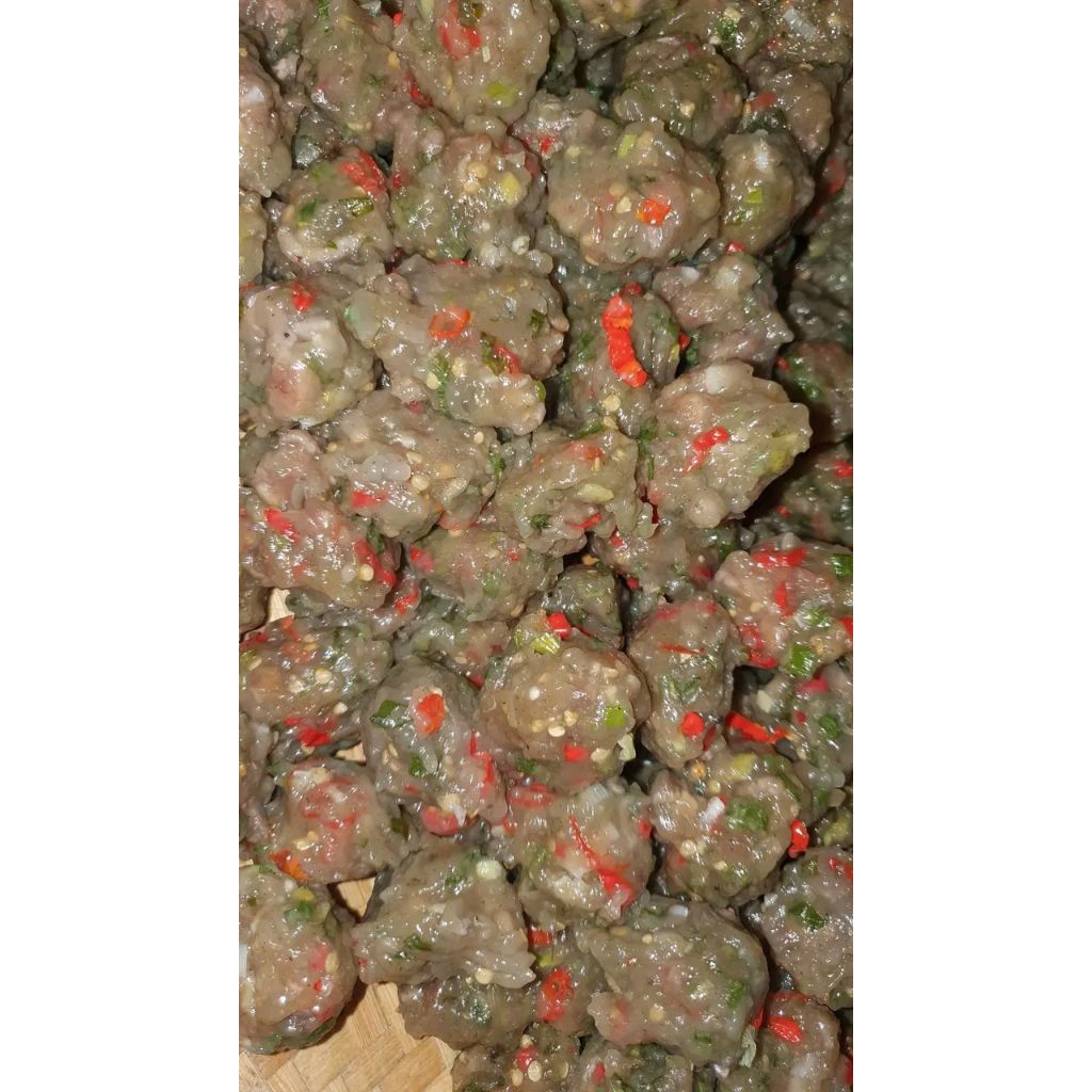 

CIRAWIT - Baso Aci Tulang Rangu Rawit Isi 20 Butir Terenak