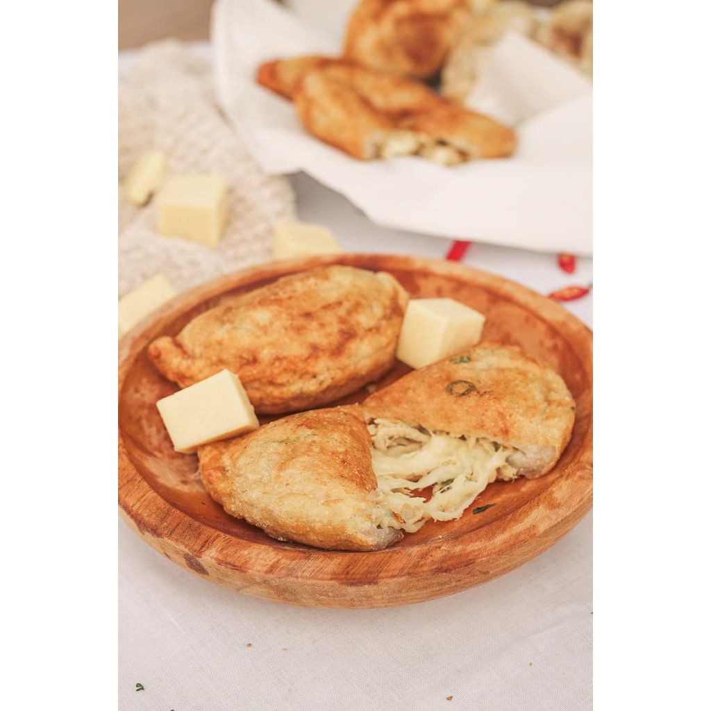 

cireng isi ayam mozza level 1