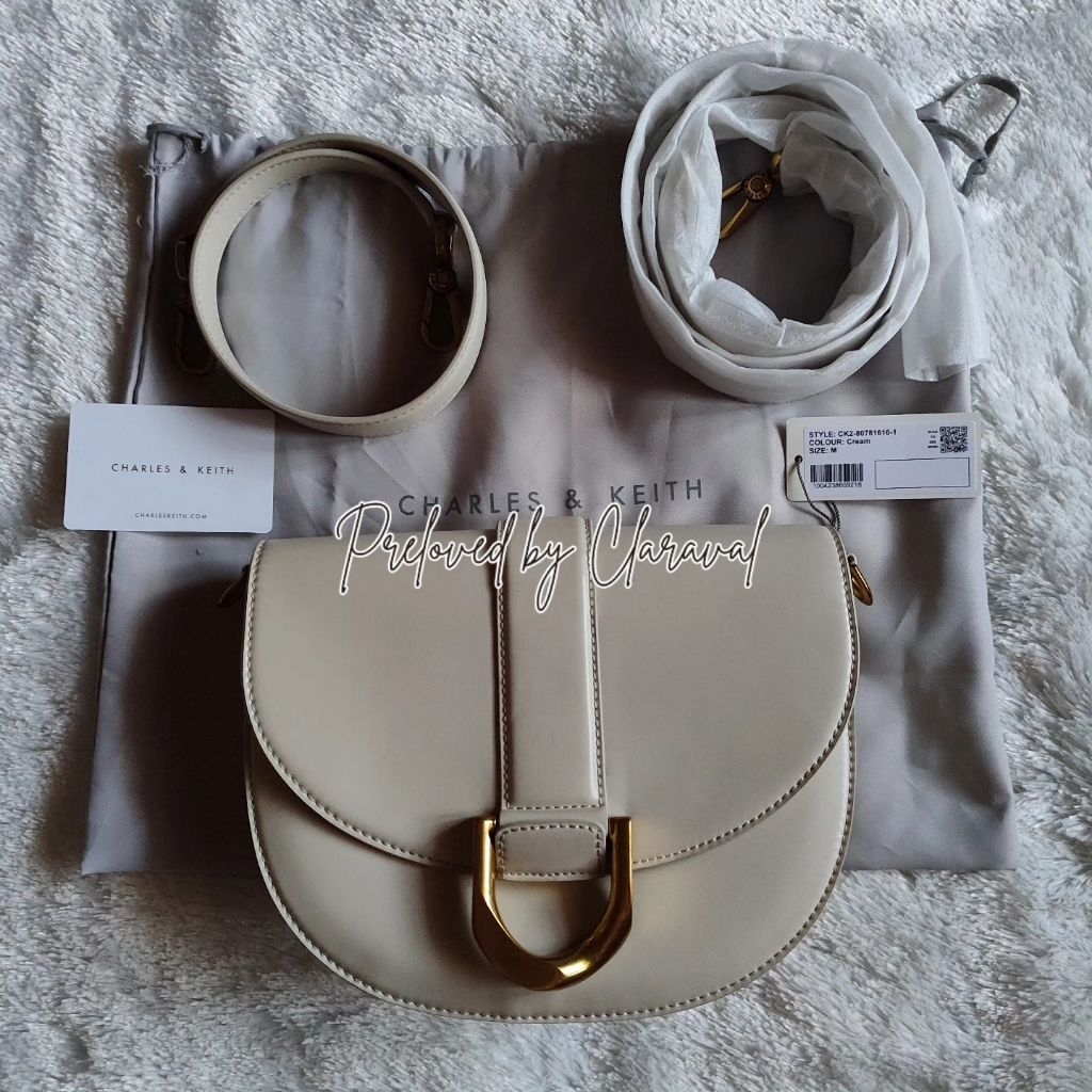 Tas Charles and Keith Gabine Saddle Bag / Tas Charles & Keith Preloved Original / Tas CK Cnk C&K