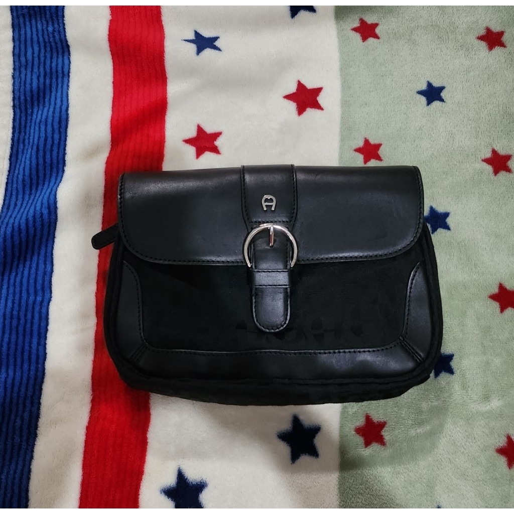 Clutch Aigner Authentic