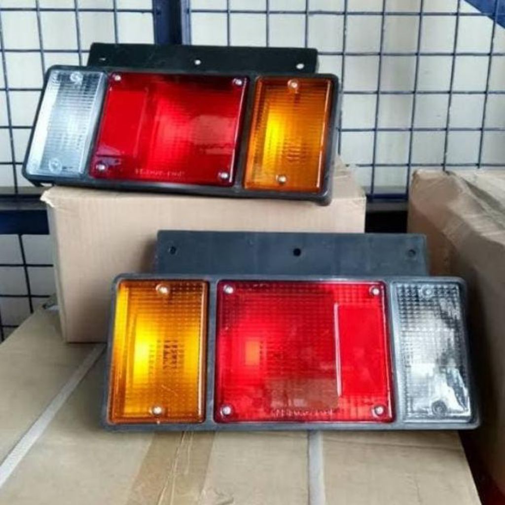 LAMPU STOP ISUZU ELF NKR71 NHR55