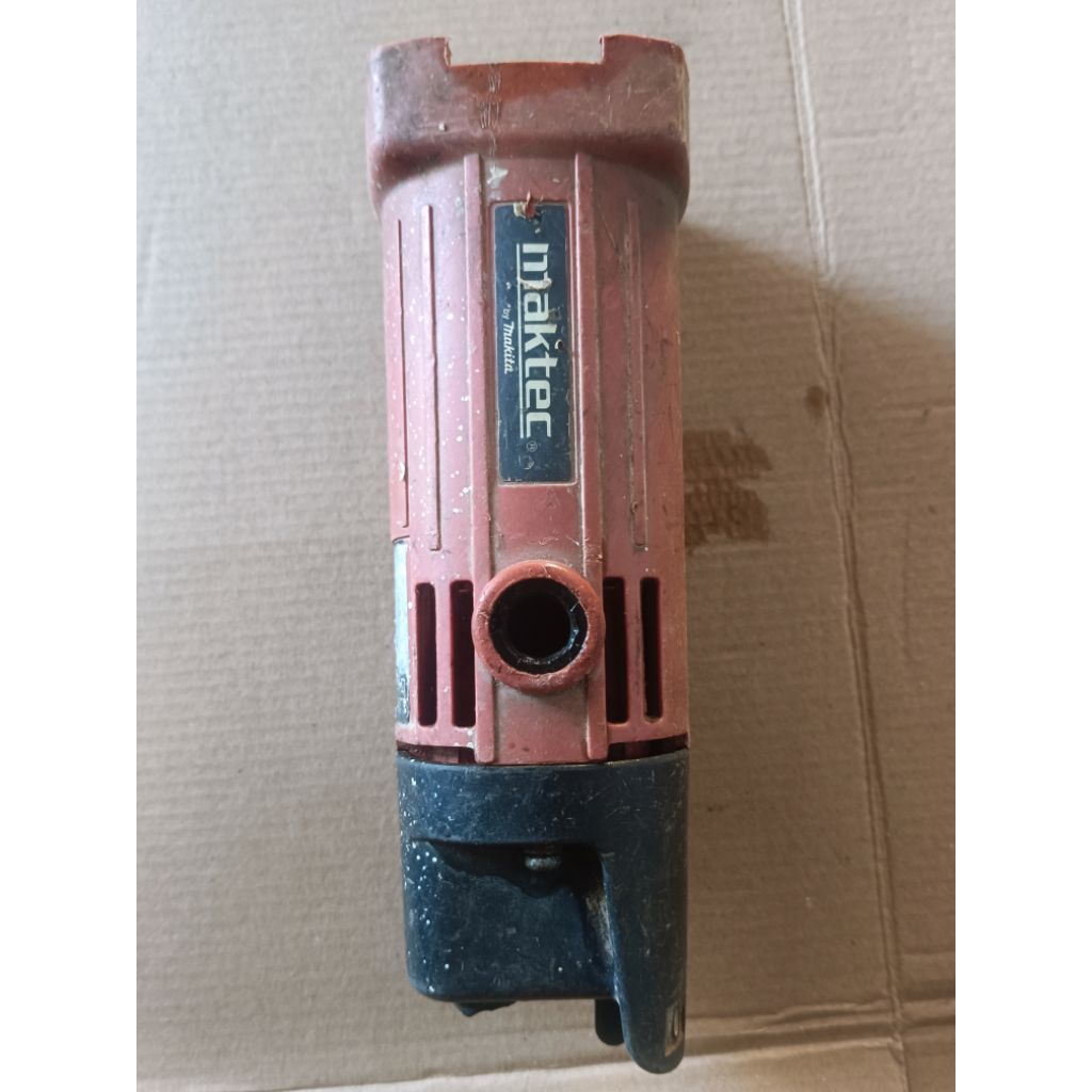 COVER BODY GERINDA TANGAN MAKTEC MT954 ORIGINAL BEKAS PAKAI