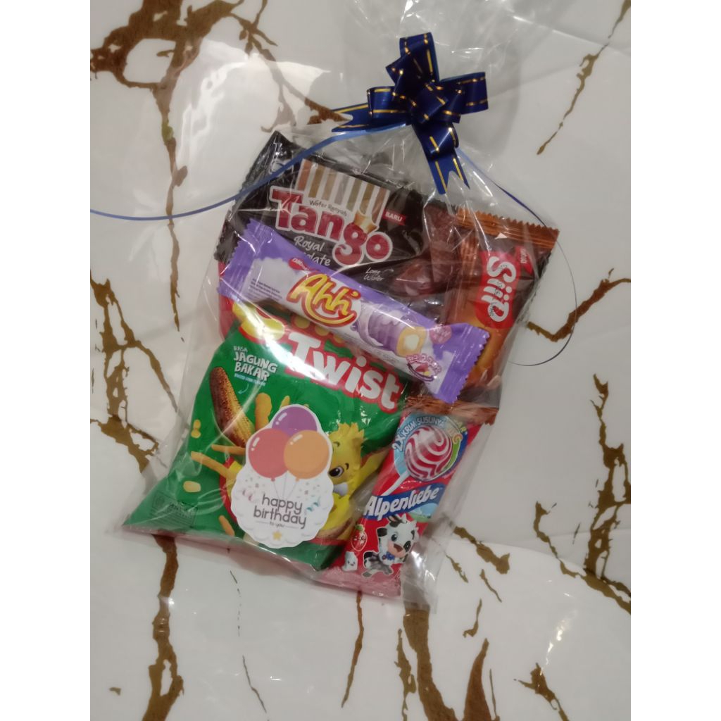 

bingkisan Snack ultah, khitanan, hadiah souvenir (bisa request nama)