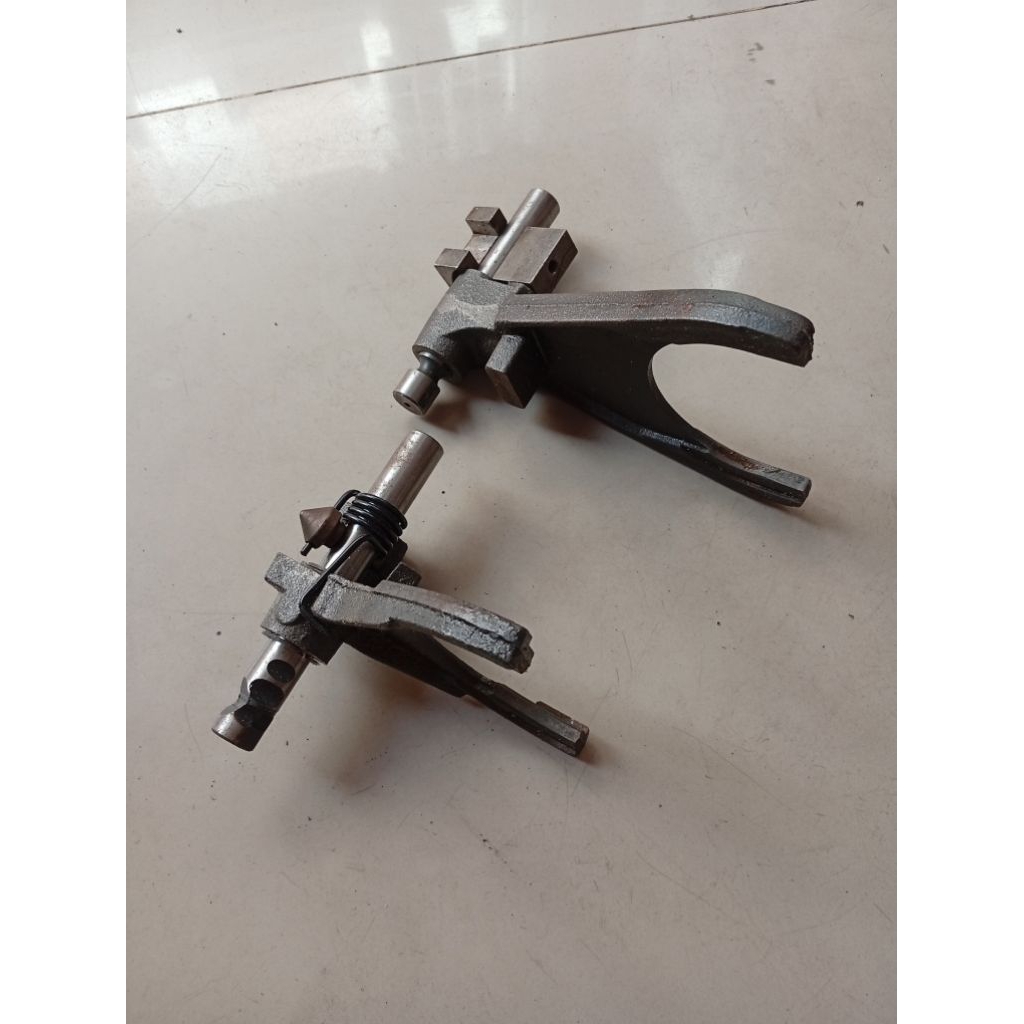 Garpu Transfer 4x4 set Taft GT, Hiline pick up, transmisi, persneling, vosneling, pen panjang pendek