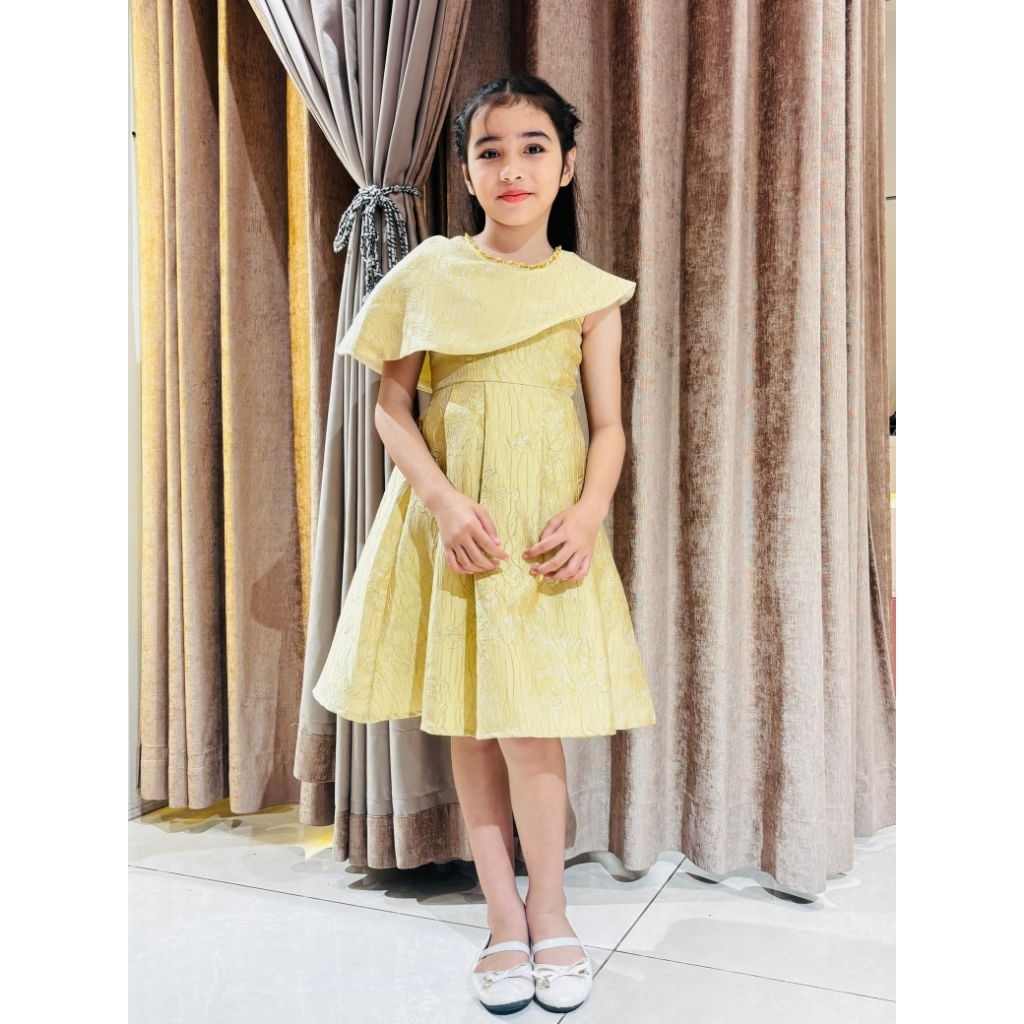 Gaun Anak Kerah Payet A441 warna gold