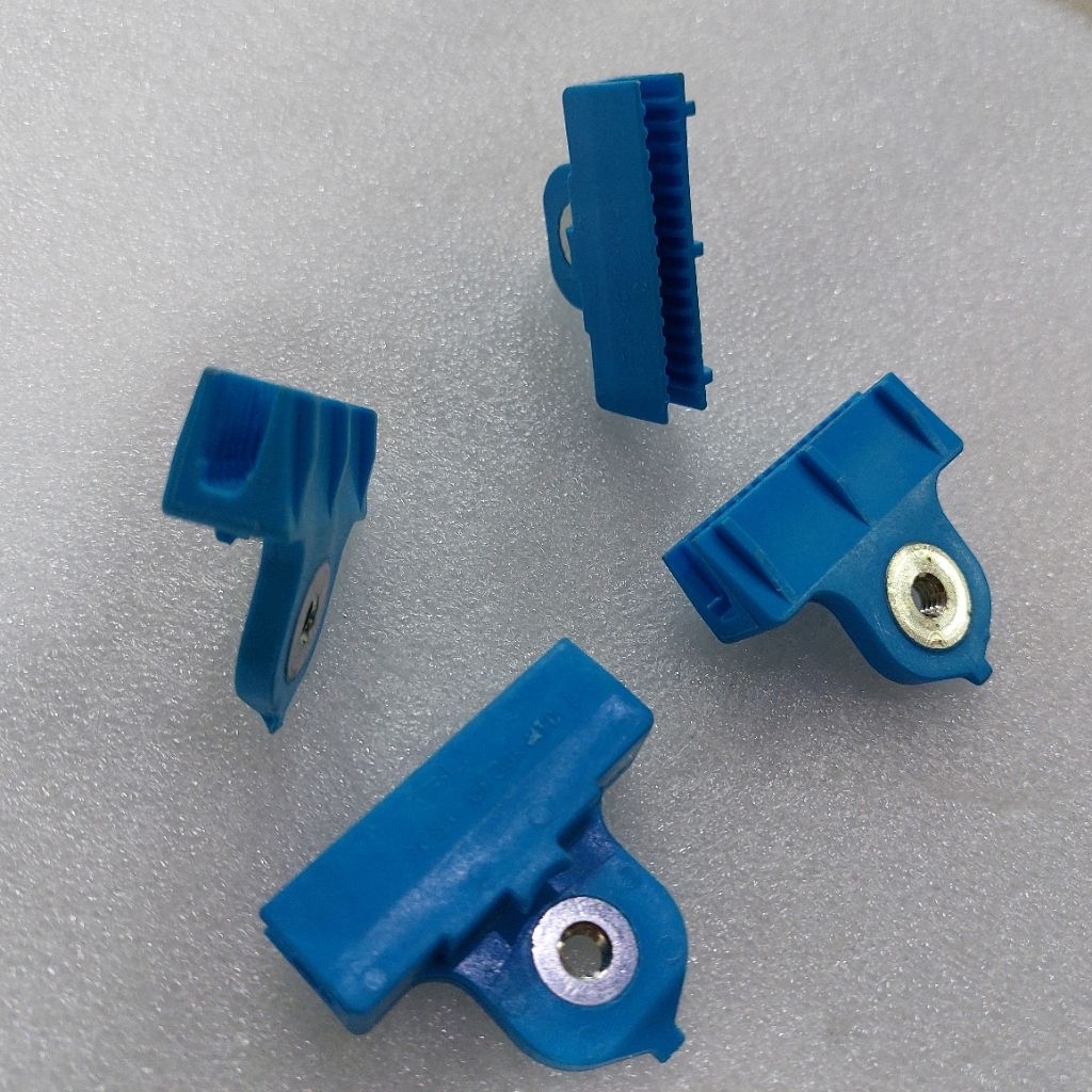 KLIP PENJEPIT KACA PENYANGGA KACA MOBIL UNIVERSAL