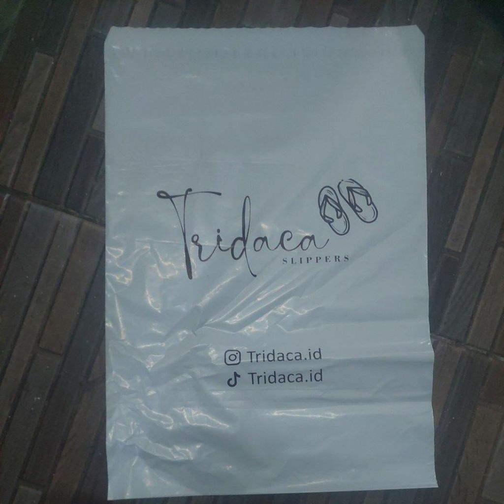 

Plastik packing tridaca 1 pcs