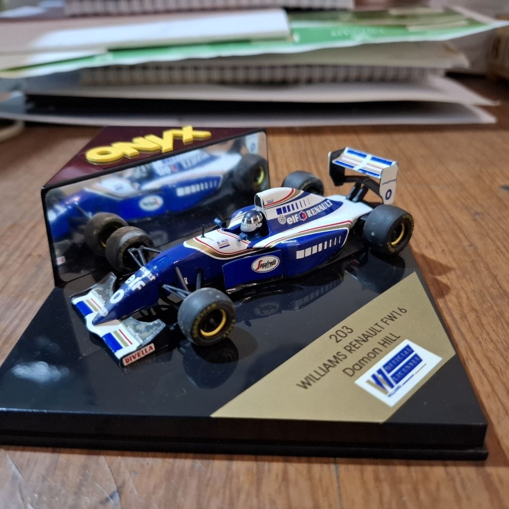 mobil balap Onyx Formula 1 Williams Renault FW16 Damon Hill 1:43