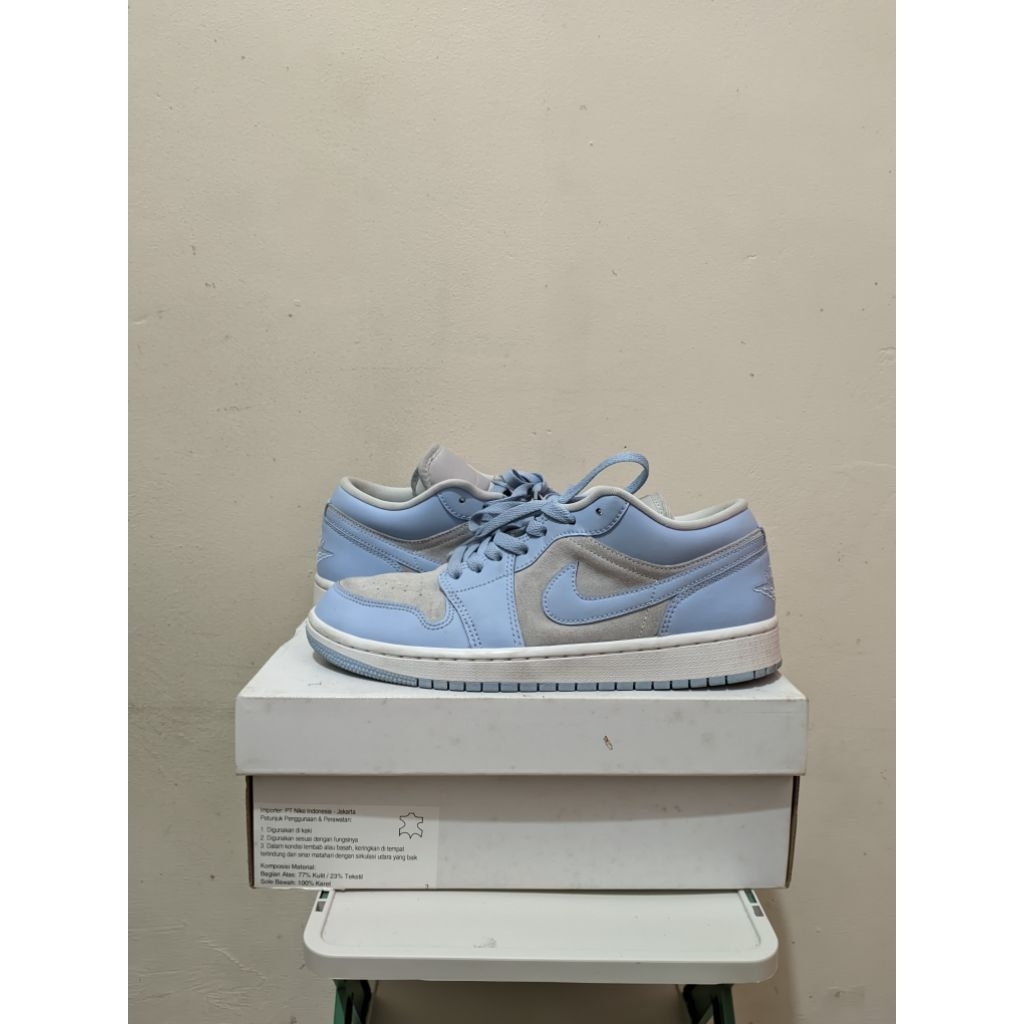 Jordan 1 low football grey