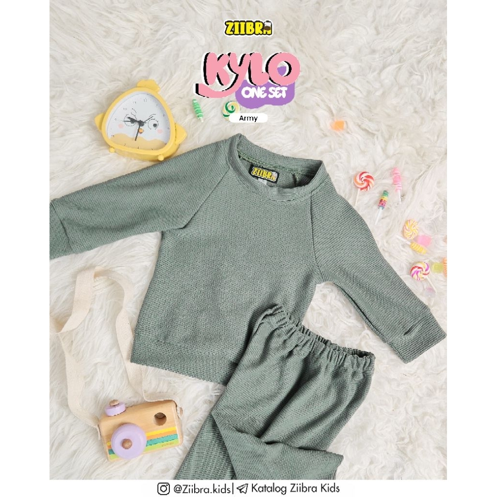 Kylo Oneset Knit