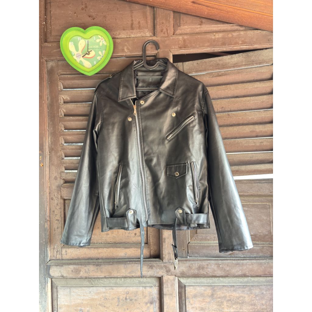 Leather Jacket Sintetis Second