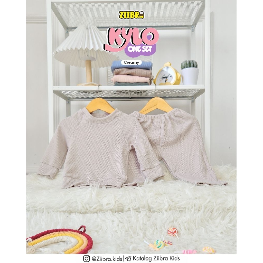 Kylo Oneset Knit