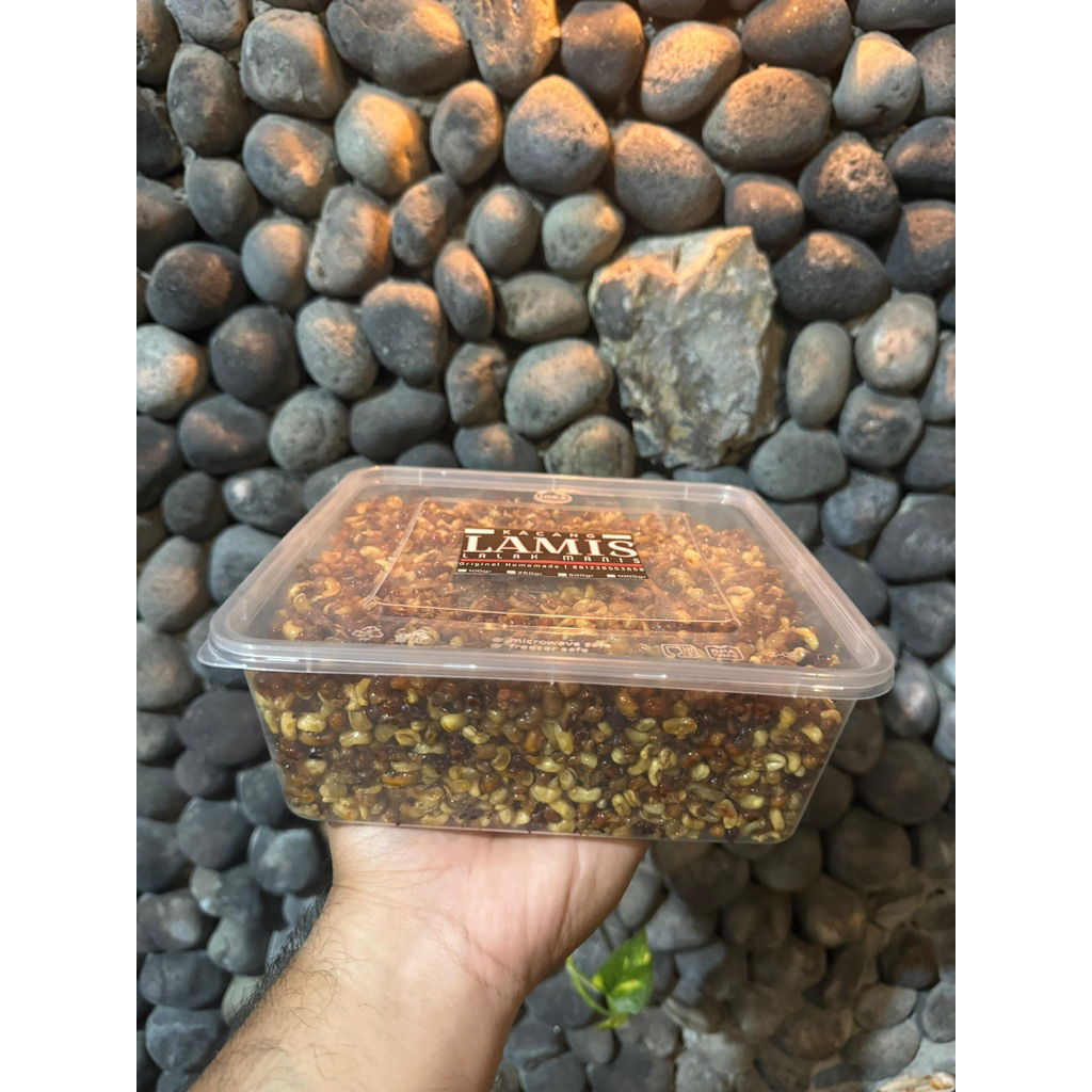 

KACANG LAMIS, kacang bumbu bali dengan rasa pedas manis, oleh oleh khas bali