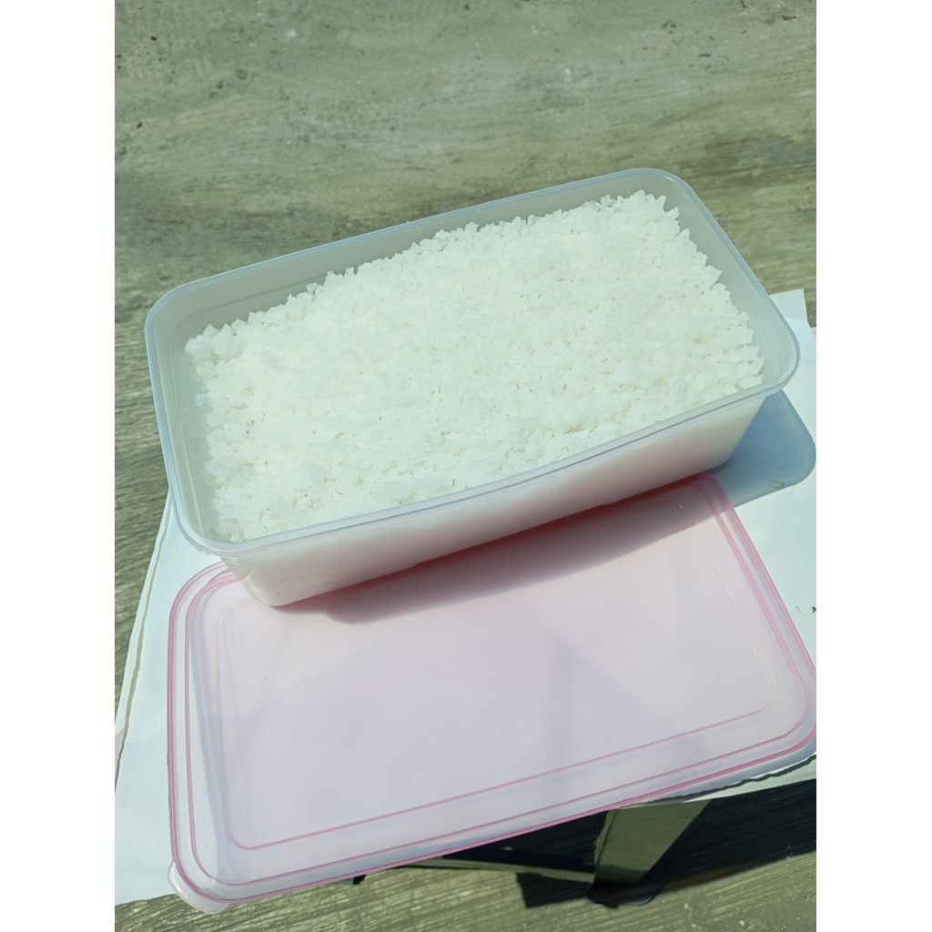 

Garam Kasar box isi 2,5kg cocok untuk kebutuhan sehari-hari