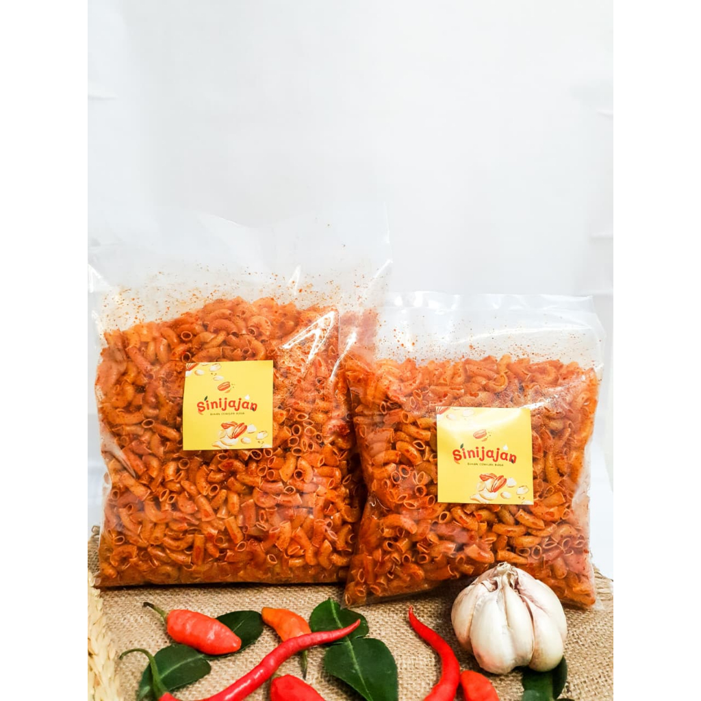 

Makaroni Cikruh Pedas Gurih Kriuk 1kg 500gr dan 250gr